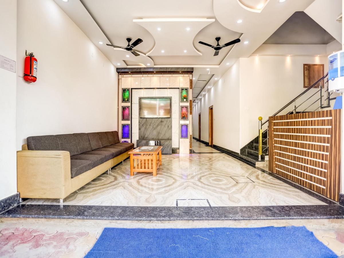 Oyo 75850 Vishwanath Guest House Varanasi Exterior foto